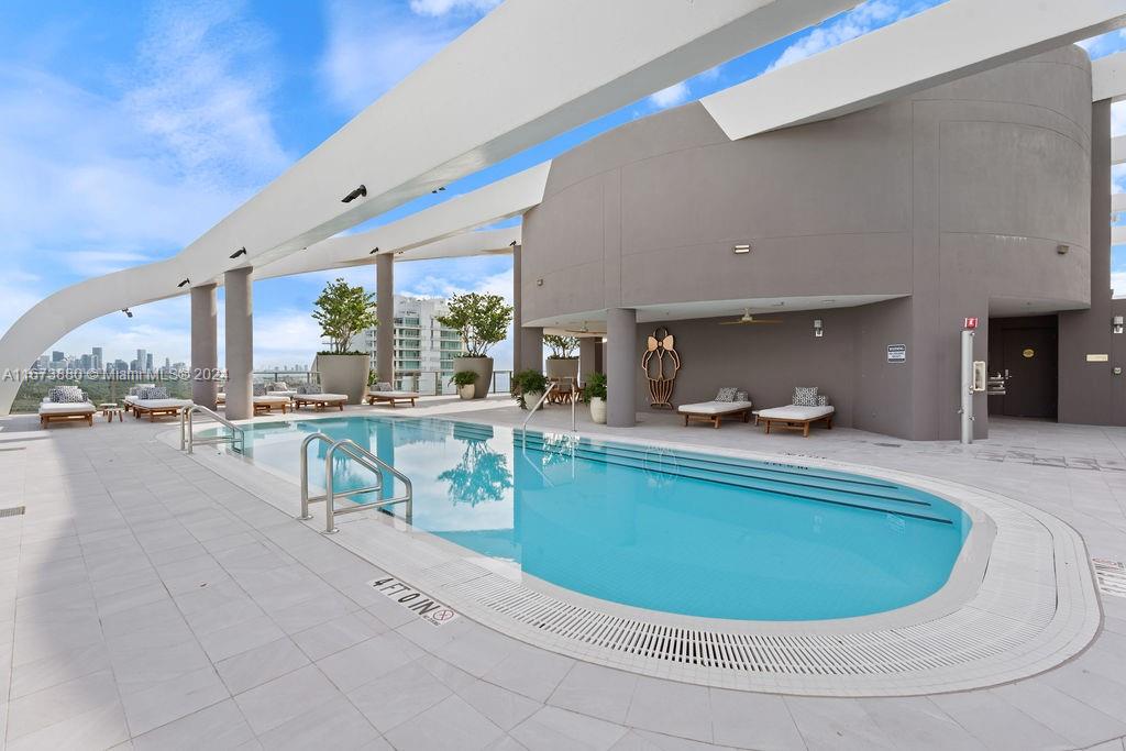 Mr C Residences Unit 1401 02
